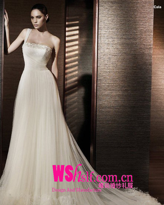 婚纱 婚纱批发 婚纱加工 婚纱礼服 2011新款婚纱WSSP10_供应产品_苏州市金阊区唯尚婚纱厂